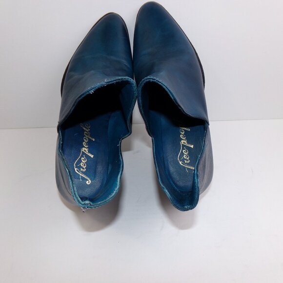 Free People Women's Charm Double V Ankle Boots Ink Blue Leather  Sz 38 - Picture 7 of 12